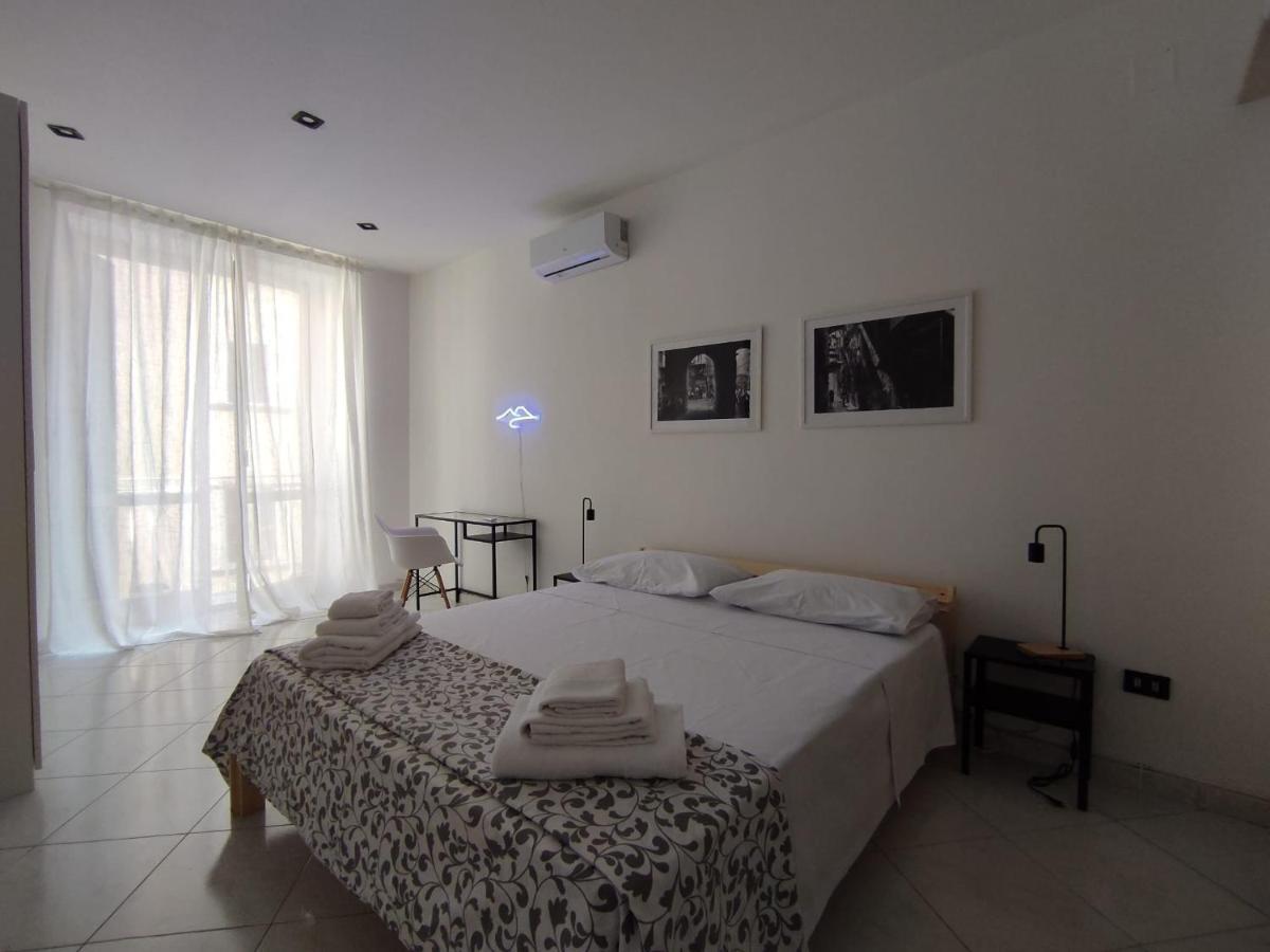 O'Tuocc A Chiaia Daire Napoli Dış mekan fotoğraf